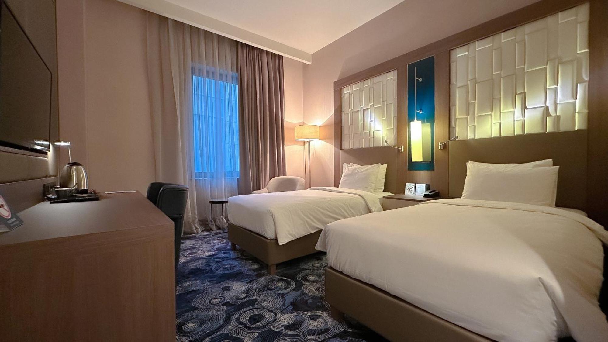 Tbilisi Philharmonic Hotel By Mercure Oda fotoğraf